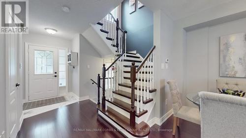 6 Sunridge Street, Richmond Hill (Oak Ridges), ON - Indoor Photo Showing Other Room