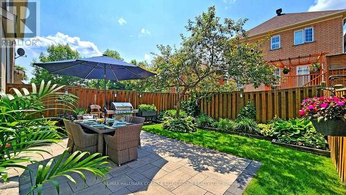 6 Sunridge Street, Richmond Hill (Oak Ridges), ON - Outdoor