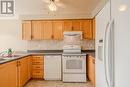 31 Basswood Drive, Barrie (Holly), ON  - Indoor Photo Showing Kitchen 