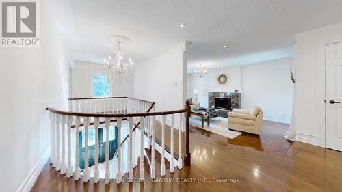 1284 Deer Run, Mississauga, ON - Indoor Photo Showing Other Room