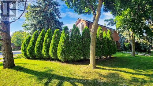 1284 Deer Run, Mississauga, ON - Outdoor