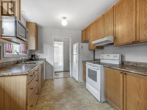 71 Wheatsheaf Crescent, Toronto (Black Creek), ON - Indoor Photo Showing Kitchen With Double Sink