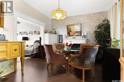 1523 Victoria Avenue, Regina, SK - Indoor Photo Showing Dining Room