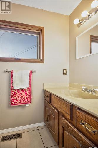 109 Birch Place, Shellbrook, SK - Indoor Photo Showing Bathroom