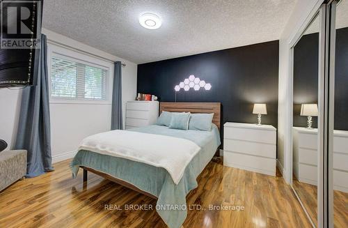 58 West Acres Crescent, Kitchener, ON - Indoor Photo Showing Bedroom