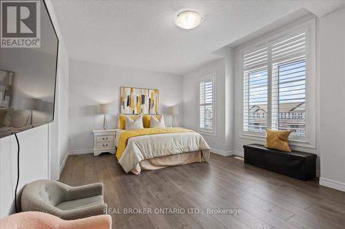 48 Arlington Parkway, Brant (Paris), ON - Indoor Photo Showing Bedroom