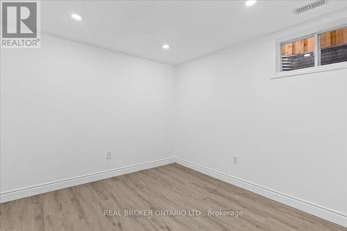 48 Arlington Parkway, Brant (Paris), ON - Indoor Photo Showing Other Room