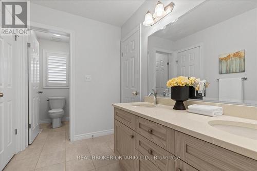 48 Arlington Parkway, Brant, ON - Indoor Photo Showing Bathroom