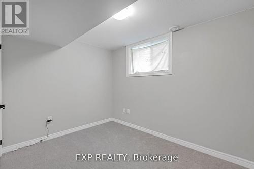 15 Laurent Avenue, Welland, ON - Indoor Photo Showing Other Room