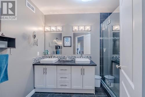 66 Spracklin Boulevard, Paradise, NL - Indoor Photo Showing Bathroom