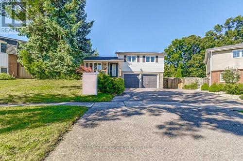 2489 Yarmouth Crescent, Oakville, ON - Outdoor