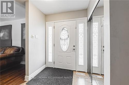 412 Melanie Crescent, Hamilton (Ancaster), ON - Indoor Photo Showing Other Room