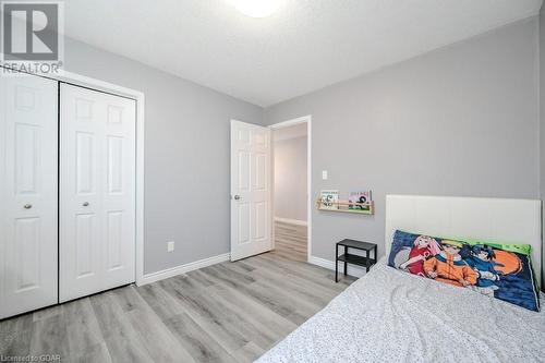 192 Severn Drive, Guelph, ON - Indoor Photo Showing Bedroom