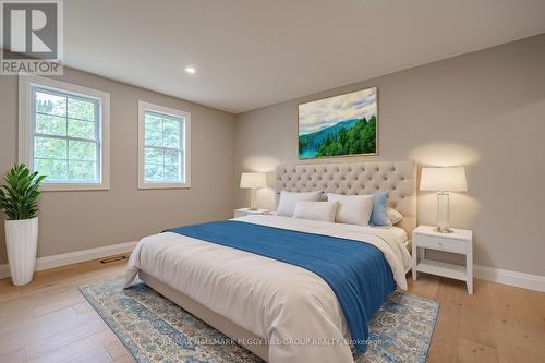 66 Willow Landing Road, Springwater (Midhurst), ON - Indoor Photo Showing Bedroom