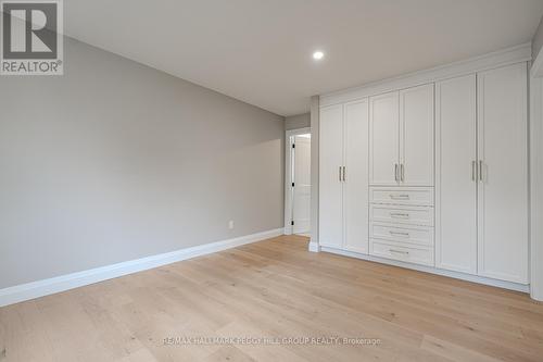 66 Willow Landing Road, Springwater (Midhurst), ON - Indoor Photo Showing Other Room