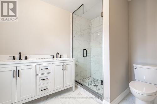 66 Willow Landing Road, Springwater (Midhurst), ON - Indoor Photo Showing Bathroom