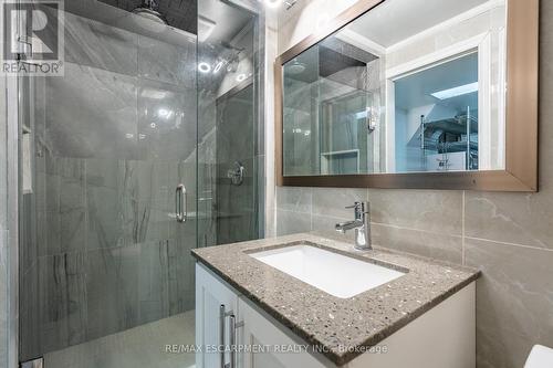 111 Westhumber Boulevard, Toronto (West Humber-Clairville), ON - Indoor Photo Showing Bathroom