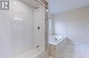 8758 Chickory Trail, Niagara Falls, ON  - Indoor Photo Showing Bathroom 