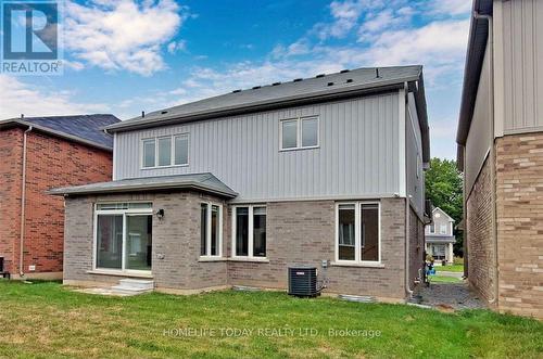 8758 Chickory Trail, Niagara Falls, ON - Outdoor With Exterior