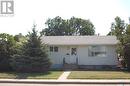 1239 Caribou Street W, Moose Jaw, SK  - Outdoor 