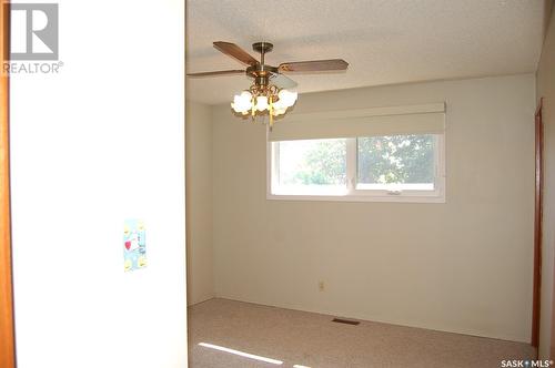 1239 Caribou Street W, Moose Jaw, SK - Indoor Photo Showing Other Room