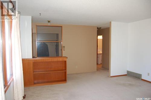 1239 Caribou Street W, Moose Jaw, SK - Indoor Photo Showing Other Room