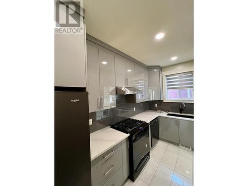 10608 109 Street, Fort St. John, BC - Indoor Photo Showing Kitchen