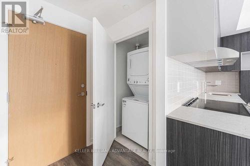 1704 - 2520 Eglinton Avenue W, Mississauga (Central Erin Mills), ON - Indoor Photo Showing Laundry Room