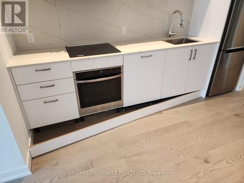 1926 Lakeshore Boulevard, Toronto (High Park-Swansea), ON - Indoor Photo Showing Kitchen