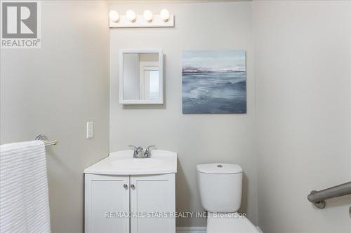 7 Georgette Street, Georgina, ON - Indoor Photo Showing Bathroom