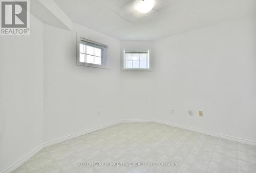 4 Shalom Way, Barrie (Painswick South), ON - Indoor Photo Showing Other Room