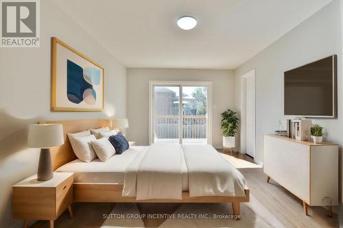 4 Shalom Way, Barrie (Painswick South), ON - Indoor Photo Showing Bedroom