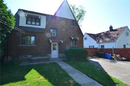 Back of Home - 5953 Carlton Avenue, Niagara Falls, ON - Outdoor