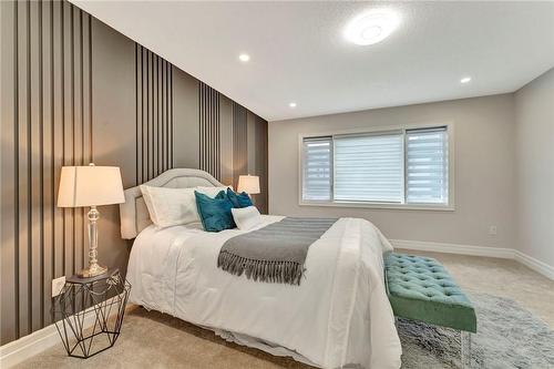 117 Freedom Crescent, Hamilton, ON - Indoor Photo Showing Bedroom