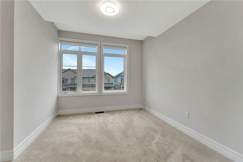 117 Freedom Crescent, Hamilton, ON - Indoor Photo Showing Other Room