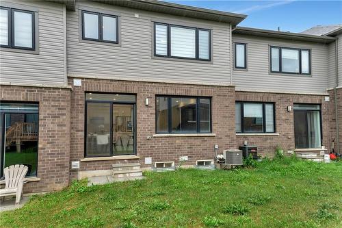 117 Freedom Crescent, Hamilton, ON - Outdoor