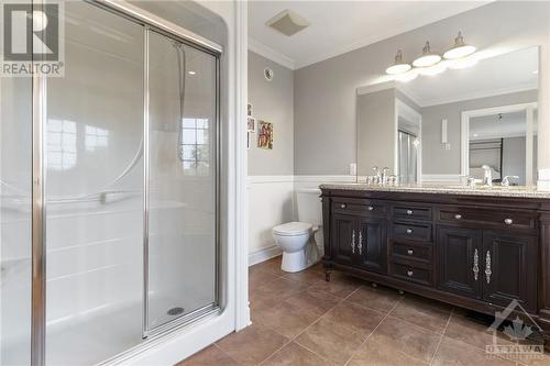 6131 Pebblewoods Drive, Greely, ON - Indoor Photo Showing Bathroom