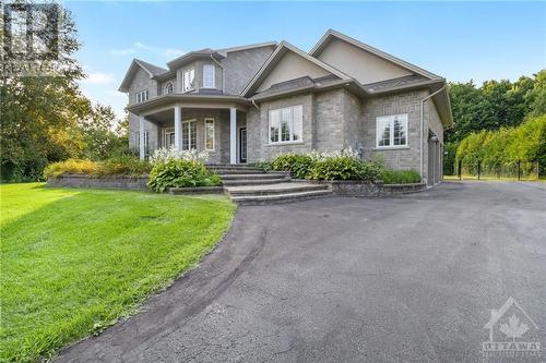 6131 Pebblewoods Drive, Greely, ON - Outdoor With Deck Patio Veranda With Facade