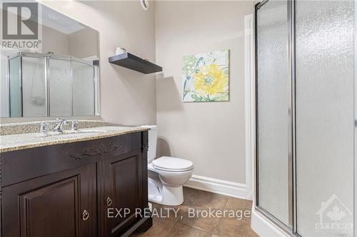 6131 Pebblewoods Drive, Ottawa, ON - Indoor Photo Showing Bathroom