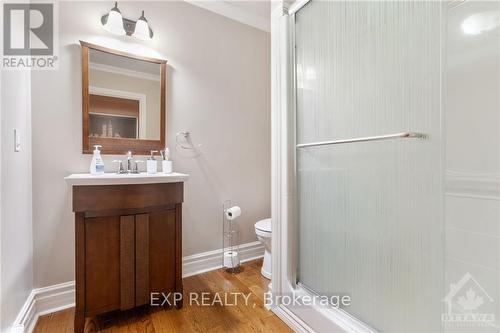 6131 Pebblewoods Drive, Ottawa, ON - Indoor Photo Showing Bathroom