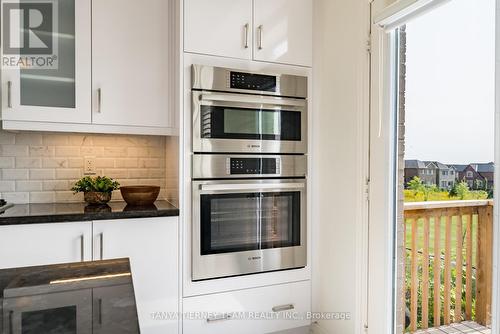 51 Conarty Crescent, Whitby, ON - Indoor Photo Showing Kitchen