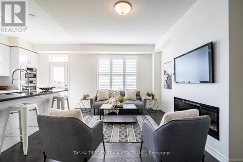 51 Conarty Crescent, Whitby, ON - Indoor Photo Showing Living Room