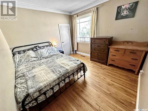 171 5Th Avenue Nw, Swift Current, SK - Indoor Photo Showing Bedroom