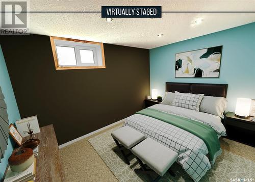 171 5Th Avenue Nw, Swift Current, SK - Indoor Photo Showing Bedroom