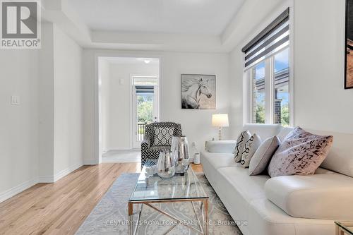 1308 Klondike Drive, Oshawa (Kedron), ON - Indoor Photo Showing Living Room