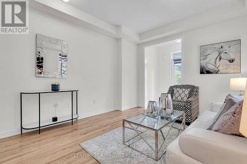 1308 Klondike Drive, Oshawa (Kedron), ON - Indoor Photo Showing Living Room