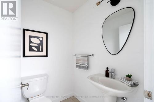 Th1 - 41 Ossington Avenue, Toronto (Trinity-Bellwoods), ON - Indoor Photo Showing Bathroom