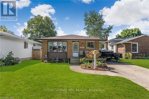 7563 Redhaven Crescent, Niagara Falls, ON - Outdoor