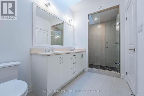 52 - 30 Lunar Crescent, Mississauga, ON - Indoor Photo Showing Bathroom