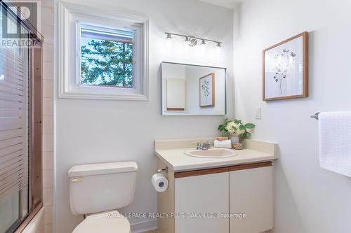 73 Stevenson Road, Oakville (Bronte West), ON - Indoor Photo Showing Bathroom